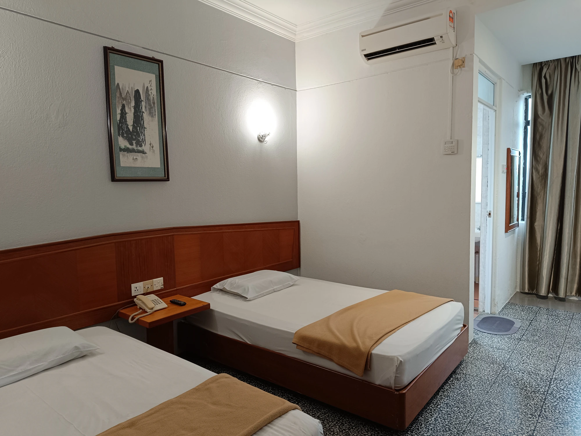 Twin Room at Hong Ping Hotel